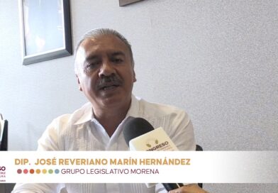 En Veracruz, aumento salarial a 130 mil maestros y personal del sector educativo