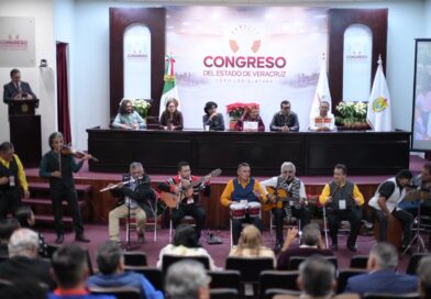 En el Congreso, rinde diputada Victoria Gutiérrez su Primer Informe de labores