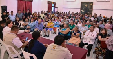 Ayuntamiento de San Andrés Tuxtla en permanente comunicación con comercio del mercado 5 de febrero 