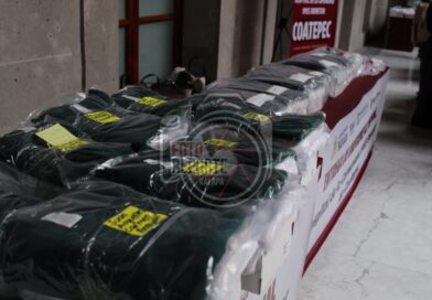 Personal de enfermería denuncia entrega incompleta y de baja calidad de uniformes