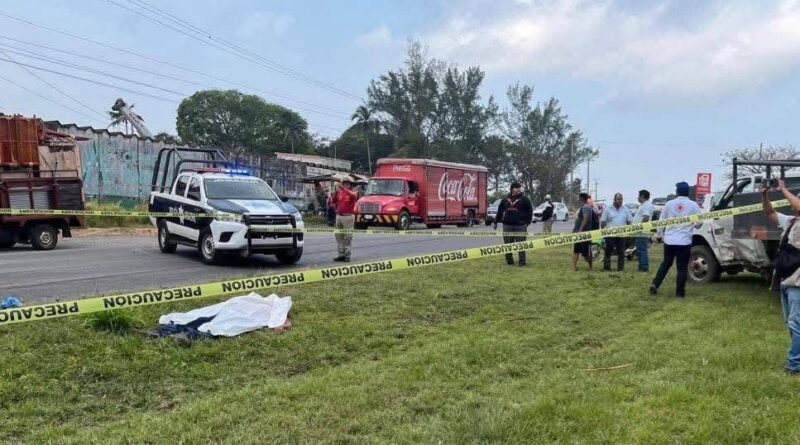 Iba a dejar a sus hijas a la escuela y murió en trágico accidente