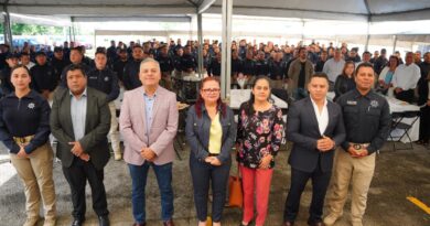 Ayuntamiento celebra a sus policías; Xalapa tiene a la mejor corporación de Veracruz: Daniela Griego