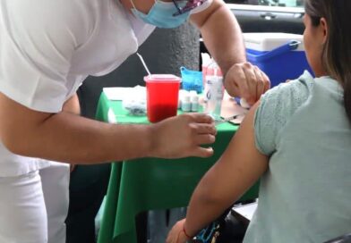 Arranca campaña de vacunación del IMSS en Veracruz Norte del 25 de abril al 2 de mayo