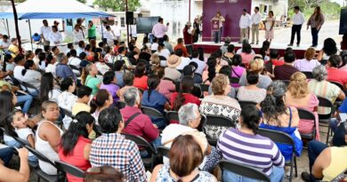 Entrega Ayuntamiento de Veracruz 255 escrituras a familias veracruzanas