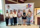 Reconocen a docentes de Banderilla por más de 30 años de servicio