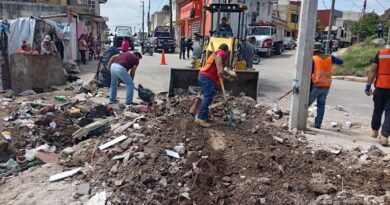 Realiza Ayuntamiento de Xalapa operativo de limpieza en la colonia Fraternidad Antorchista