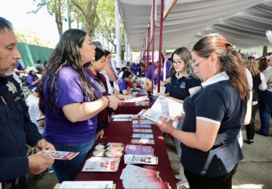 Gobierno llega a las colonias con servicios de protección y justicia para las mujeres