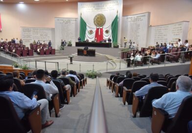 Escuela Normal Veracruzana será “Centenaria”, aprueba Congreso