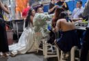 Novios terminan su noche de bodas comiendo tacos en Lazaro Cárdenas