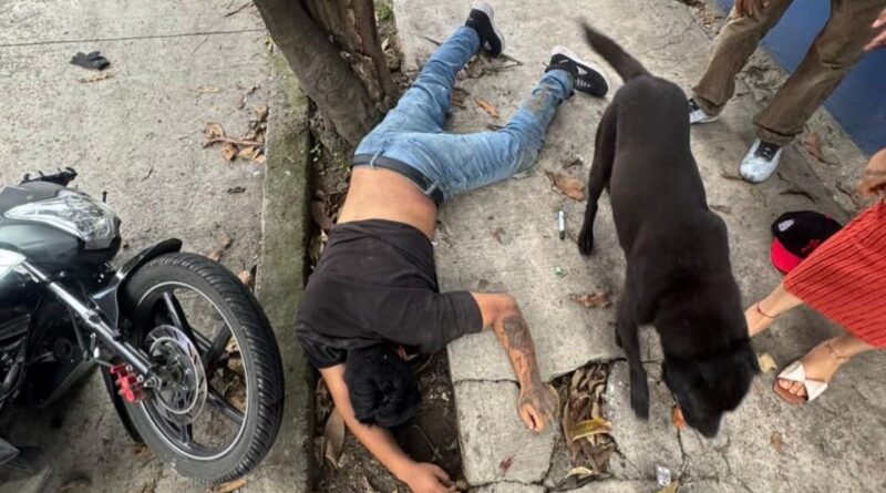 Motociclista es trasladado grave al hospital