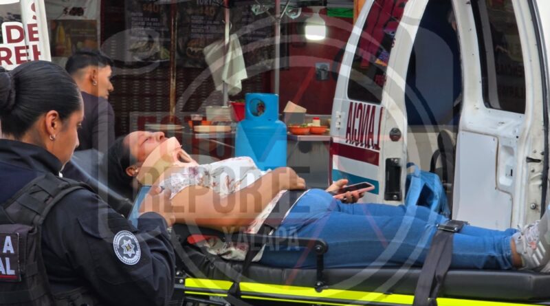 Al menos 10 lesionados tras choque entre camiones urbanos sobre Lázaro Cárdenas