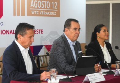 Analizan instalar fábrica de medicamentos en Xalapa