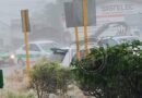 Fuerte corriente arrastra vehículo en el bulevar Xalapa–Banderilla