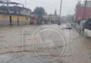 Intensa lluvia provoca inundaciones en Luz del Barrio