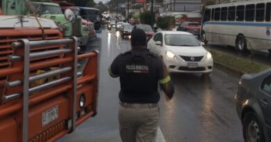 Tránsito Municipal despliega operativo vial en Xalapa ante bloqueos de la AMOTAC