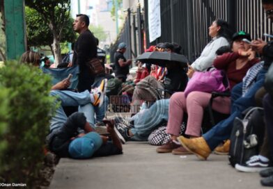 Integrantes de la CNTE esperan resultados de reunión en SEGOB a un día del Mundial