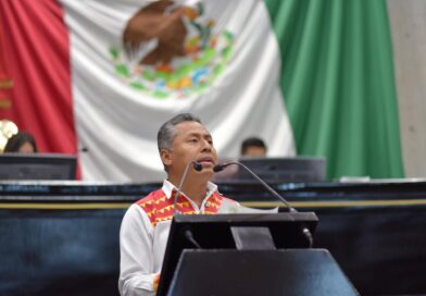 Pide diputado Urbano Bautista Martínez condonación de adeudos eléctricos en Telebachilleratos de Veracruz