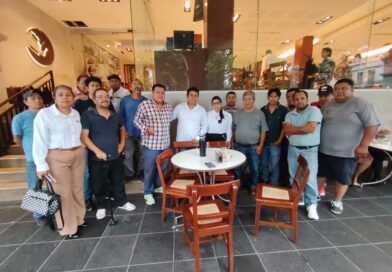 Taxistas piden regular plataformas digitales para garantizar competencia equitativa
