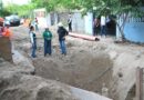 Supervisa Rosa María construcción de drenaje sanitario en Lomas del Vergel