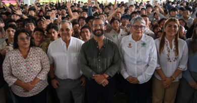 “No tengan miedo de tomar decisiones”, pide Pedro Miguel Rosaldo a estudiantes del ITESCO en arranque de semestre