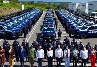 Entrega gobernadora Rocío Nahle patrullas y equipamiento a SSP por más de 180 mdp