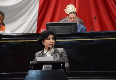 Propone Elízabeth Morales castigar a falsos gestores que engañan en tramites de escrituración