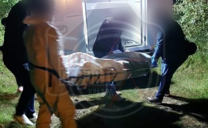 Localizan a mujer sin vida en camino de terracería de Las Vigas