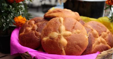 Preparan pan de muerto de más de 35 metros